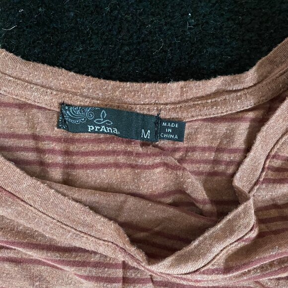 Prana striped top - Size M - Picture 2 of 2